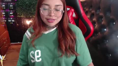 Snapshot of natykors_m_ chatting on 13, 10, 2025 Sofia  IG Natykors08 online show from 13, 10, 2025