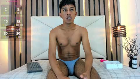 natzuki_ online show from 29, 4, 2026