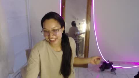 Stella Mcqueen online show from 16, 3, 2026