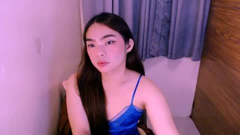 naughtcummer_yllana online show from 6, 4, 2026