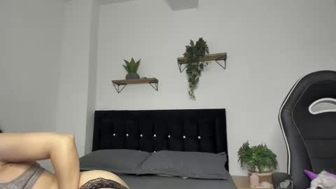 Emily online show from 9, 11, 2025