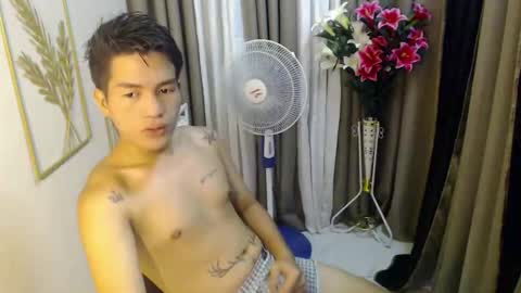 naughty_angelo online show from 18, 4, 2026