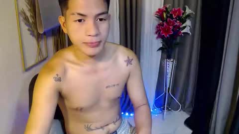 naughty_angelo online show from 23, 4, 2026