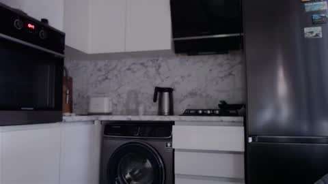 Snapshot of naughty_christie chatting on 9, 10, 2025 Chris Carrie online show from 9, 10, 2025