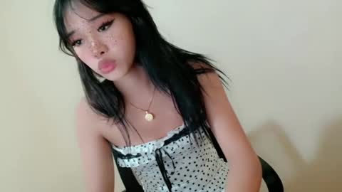 itsyourgirl kiara online show from 9, 4, 2026