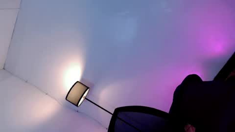 itsyourgirl kiara online show from 20, 7, 2026