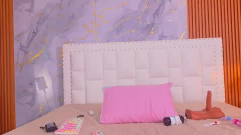 SASHA  online show from 14, 12, 2025