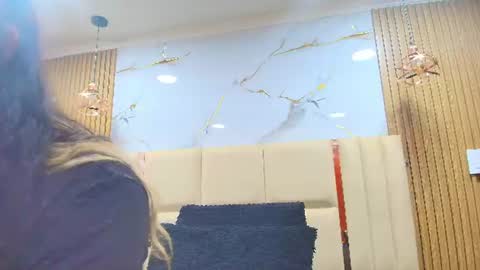 Kitten online show from 13, 7, 2026