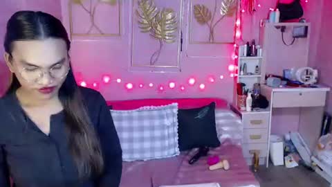 naughty_lorien143 online show from 30, 11, 2025