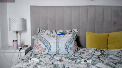 Elena online show from 17, 3, 2026