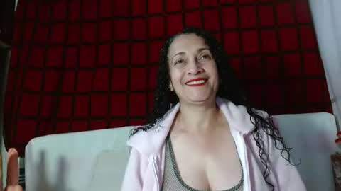Snapshot of naughty_tita chatting on 15, 6, 2026 Tita Madurita online show from 15, 6, 2026