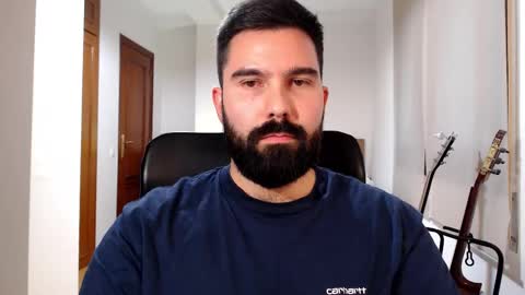 Tom online show from 27, 10, 2025