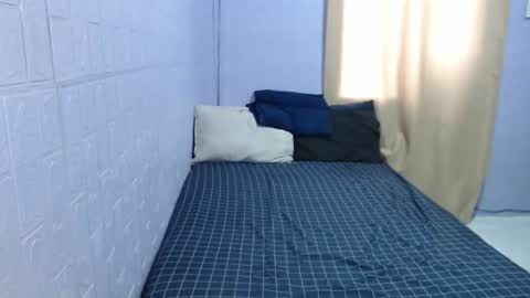 naughtyboytoni online show from 8, 11, 2025