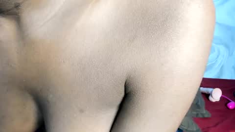 naughtybutterfly6 online show from 5, 5, 2026