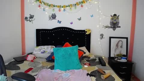 Snapshot of naughtygirl_mmm chatting on 20, 1, 2025 Valeria  online show from 20, 1, 2025