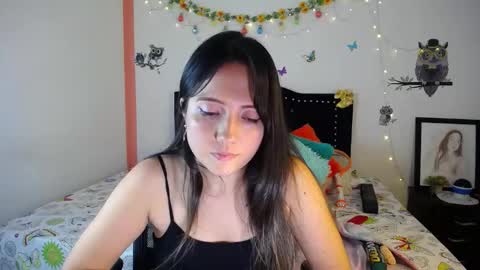 Snapshot of naughtygirl_mmm chatting on 22, 2, 2025 Valeria  online show from 22, 2, 2025