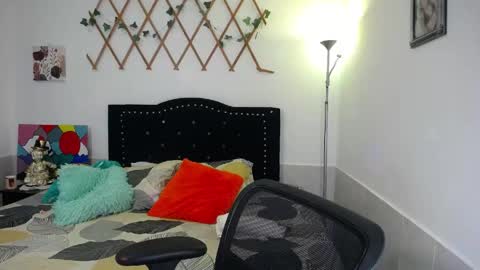 Valeria  online show from 23, 4, 2026
