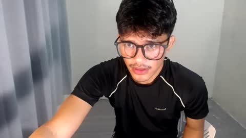Snapshot of naughtyjosh_ chatting on 30, 6, 2026 Josh online show from 30, 6, 2026