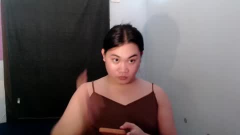 Snapshot of naughtyluna_xxx chatting on 12, 7, 2026 Pretty Luna online show from 12, 7, 2026