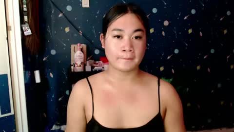 Snapshot of naughtyluna_xxx chatting on 24, 7, 2026 Pretty Luna online show from 24, 7, 2026