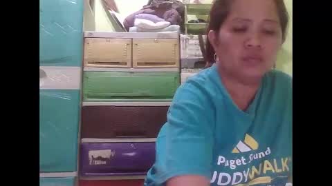 naughtymom26 online show from 24, 3, 2026