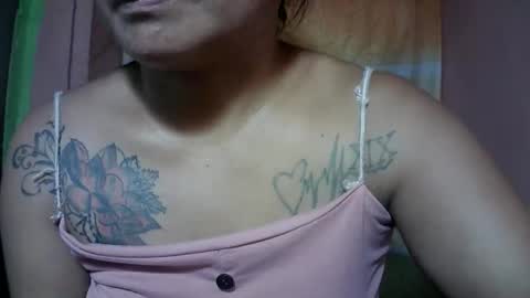 naughtymom_33 online show from 12, 11, 2025