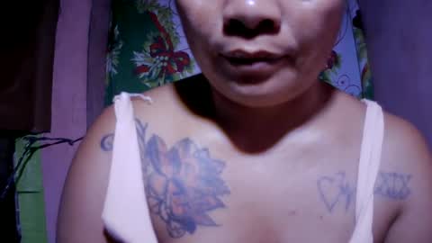 naughtymom_33 online show from 16, 6, 2026
