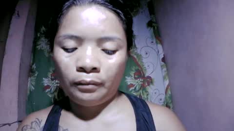 naughtymom_33 online show from 19, 6, 2026