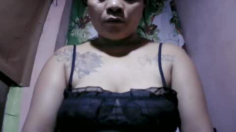 Snapshot of naughtymom_33 chatting on 6, 7, 2026 naughtymom_33 online show from 6, 7, 2026