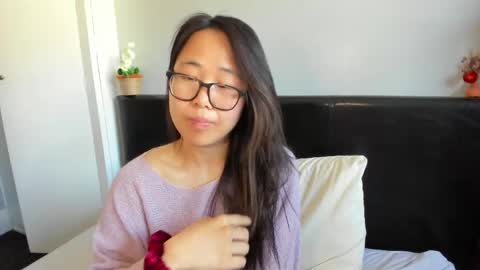 Gigi Chu  online show from 30, 4, 2026