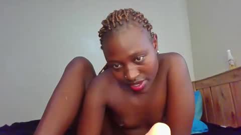 naughtyqueen12 online show from 15, 1, 2026