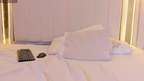naughtyrose vc online show from 28, 4, 2026