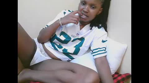 naughtyqueen online show from 12, 10, 2025