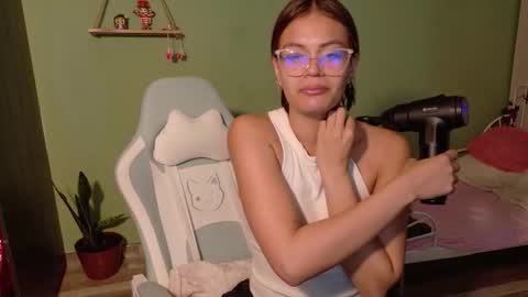 Snapshot of naugthy_muse chatting on 25, 2, 2026 sabrina online show from 25, 2, 2026