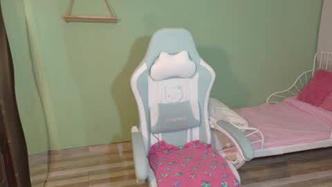 Snapshot of naugthy_muse chatting on 23, 3, 2026 sabrina online show from 23, 3, 2026