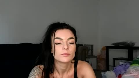 Navyrein online show from 20, 1, 2025