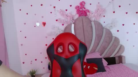 naya_fox1 online show from 22, 3, 2026