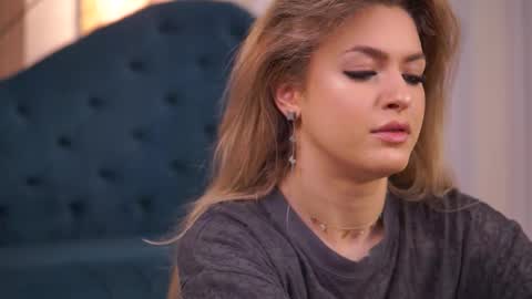 Naya online show from 11, 3, 2026