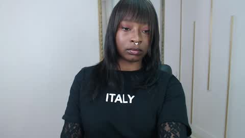 Nayaris 3 online show from 23, 4, 2026