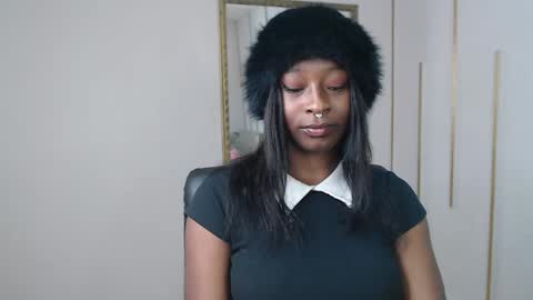 Nayaris 3 online show from 29, 4, 2026