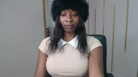Nayaris 3 online show from 5, 5, 2026