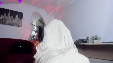 Hellen online show from 17, 2, 2025