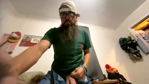 Snapshot of needu802318 chatting on 3, 8, 2026 Easy E online show from 3, 8, 2026