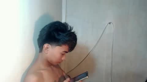 Snapshot of neil_asian69 chatting on 19, 12, 2025 neil_asian69 online show from 19, 12, 2025