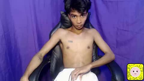 Snapshot of neil_asian69 chatting on 18, 1, 2026 neil_asian69 online show from 18, 1, 2026