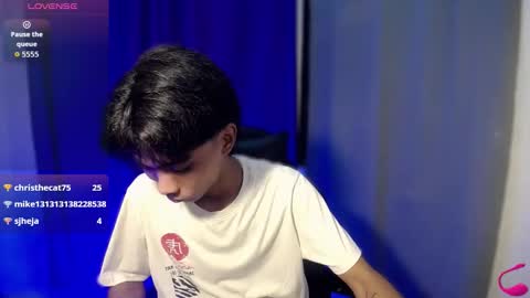 Snapshot of neil_asian69 chatting on 7, 2, 2026 neil_asian69 online show from 7, 2, 2026