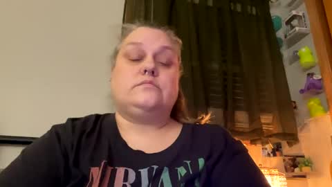 Snapshot of nellatlas chatting on 2, 2, 2025 Nellie Atlas online show from 2, 2, 2025