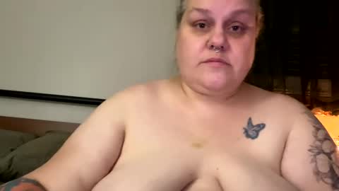 Snapshot of nellatlas chatting on 13, 2, 2025 Nellie Atlas online show from 13, 2, 2025