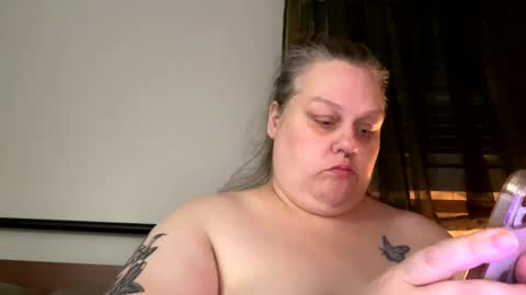 Snapshot of nellatlas chatting on 29, 9, 2025 Nellie Atlas online show from 29, 9, 2025