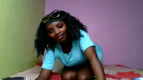 nelly_ebony5 online show from 28, 6, 2026